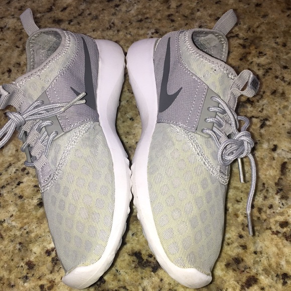Nike Juvenate - Picture 3 of 8